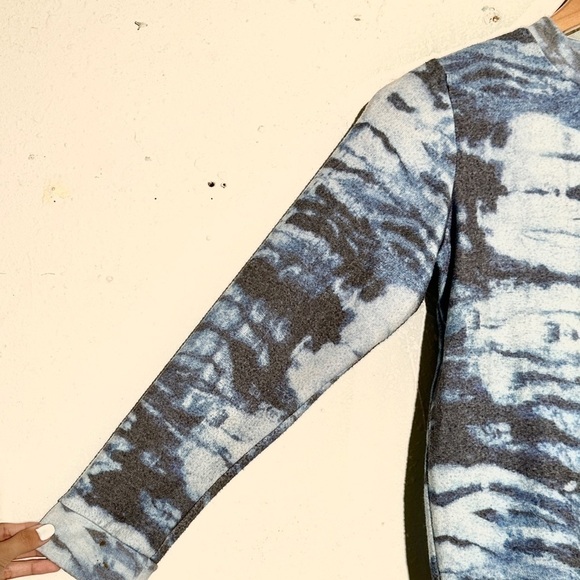 Sol Angeles Tie Dye Print Long Sleeve Pullover Size 12 Kids - Picture 3 of 11